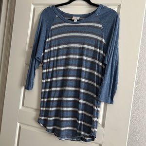 LulaRoe baseball tee